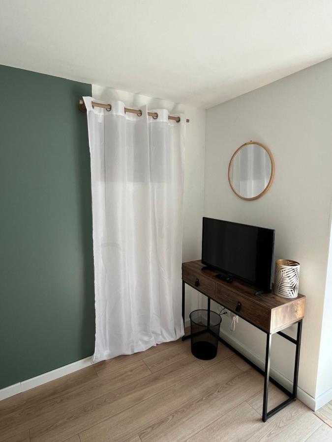 Le Central : Appartement Cosy Et Calme Saint-Germain-de-Joux Экстерьер фото