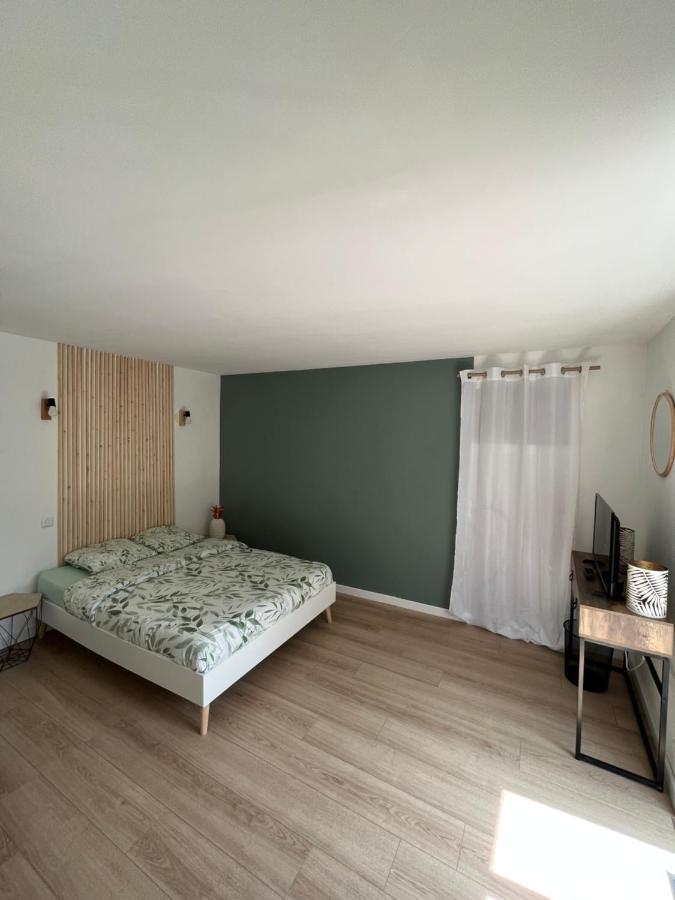 Le Central : Appartement Cosy Et Calme Saint-Germain-de-Joux Экстерьер фото